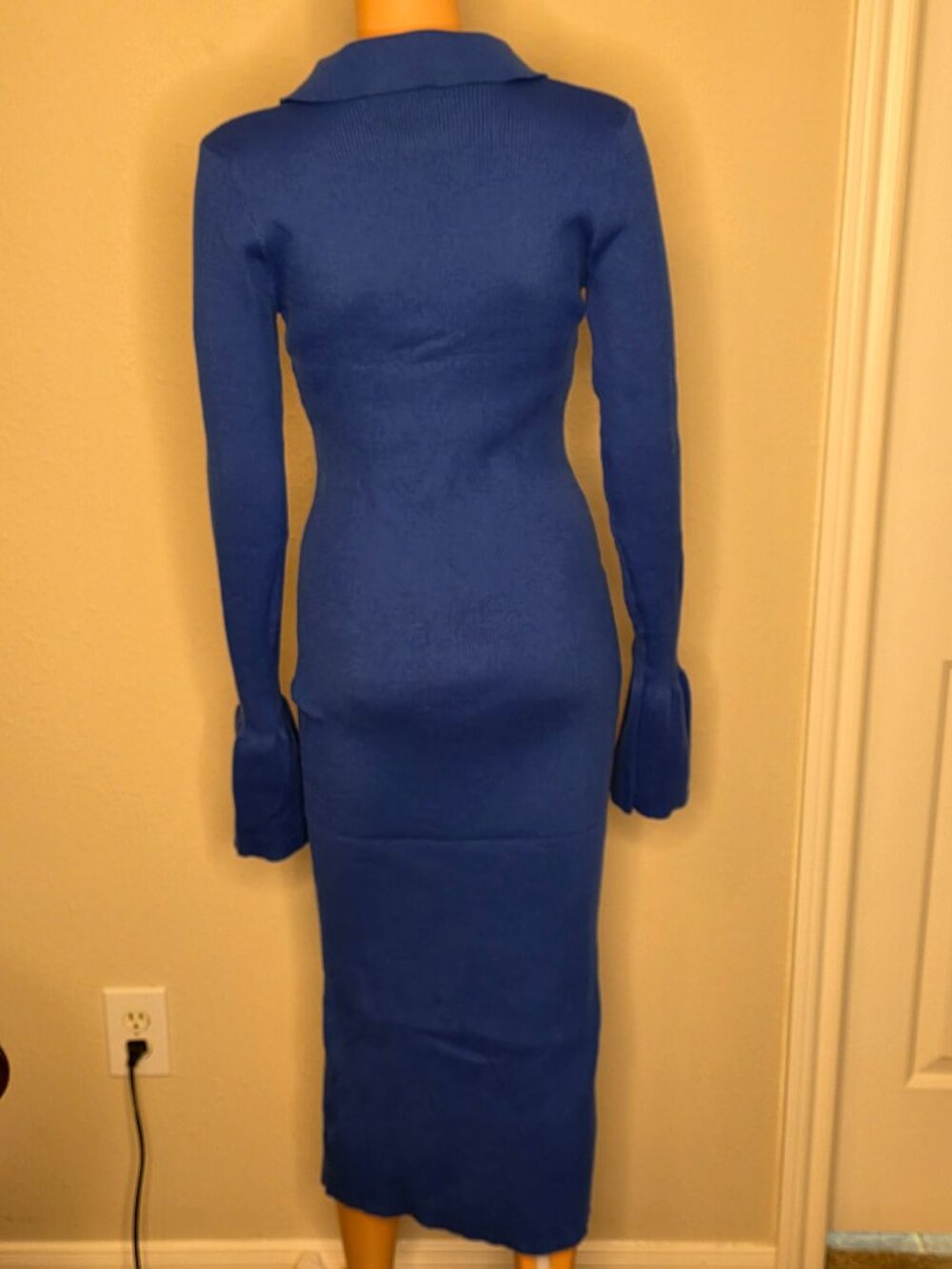 NWT Micus Sweater Maxi Dress, Size Medium - Picture 2 of 8